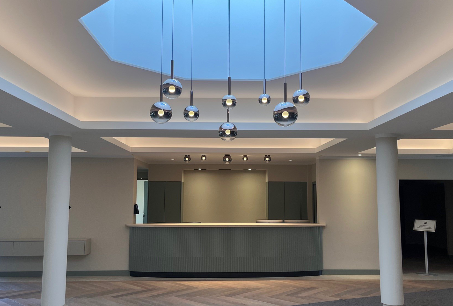 Lobby Lampen 2_1874x1266